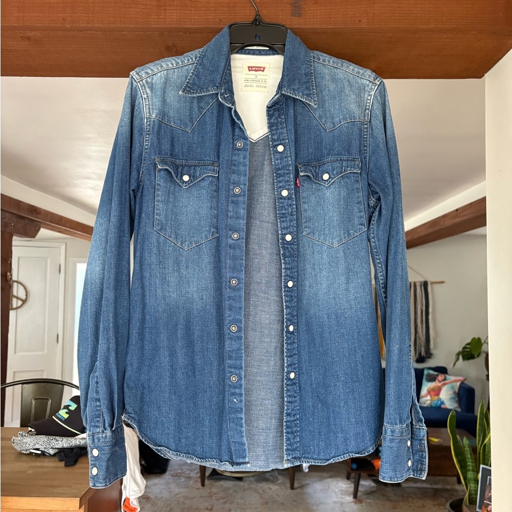 Levi's Dark Blue Denim Shirt - Picture 5 of 6
